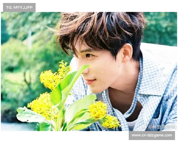 王安宇球场抱狗照曝光，休息时逗弄小狗引粉丝热议